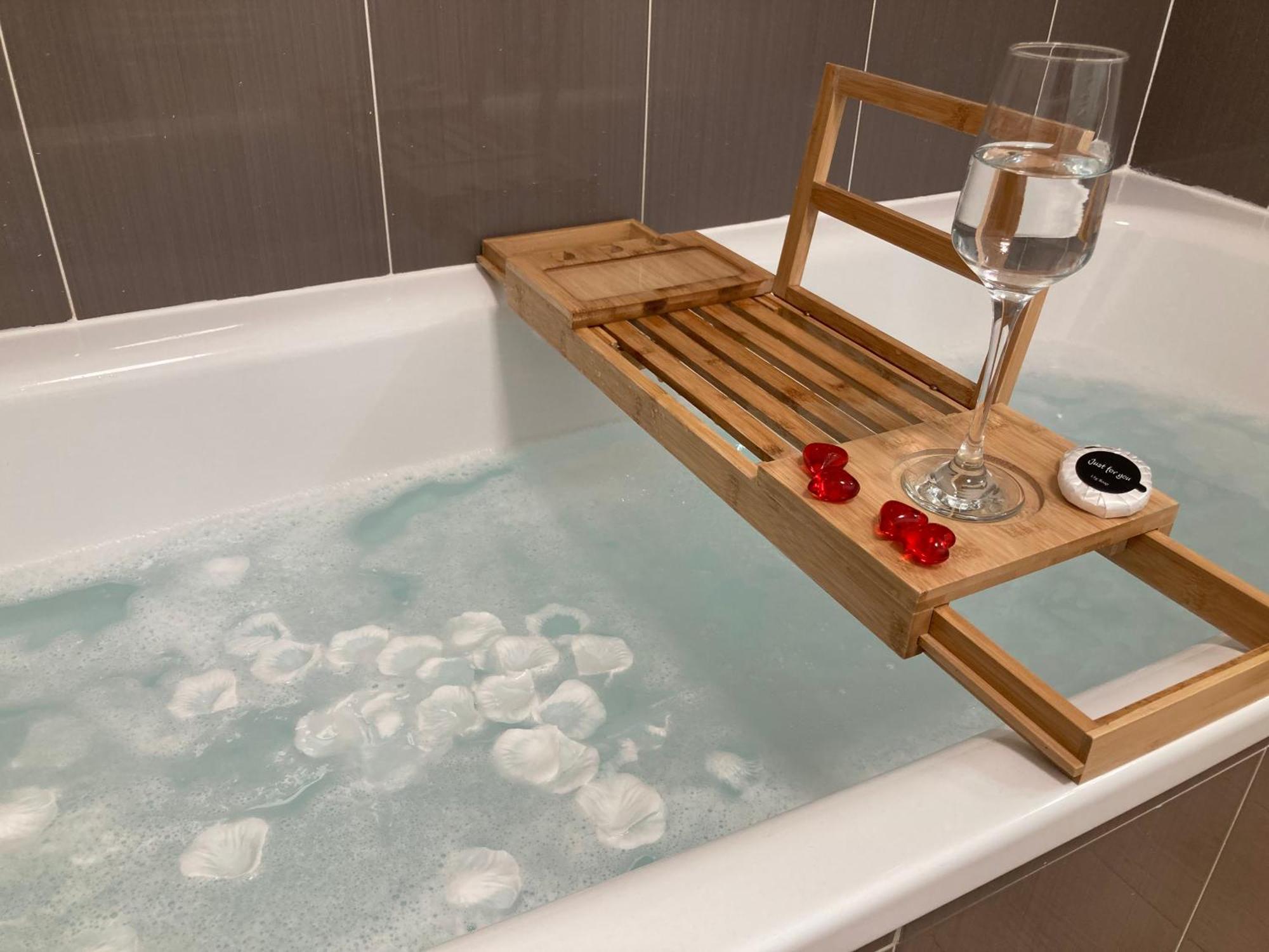 Comfort And Tranquility Near Lyon And Groupama Stadium, 4 Personnes Meyzieu Ngoại thất bức ảnh
