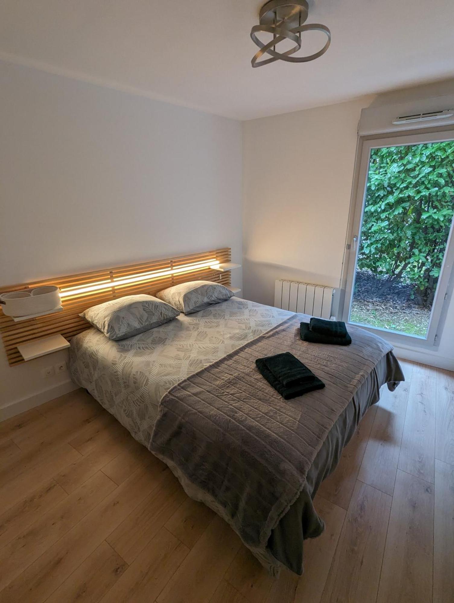 Comfort And Tranquility Near Lyon And Groupama Stadium, 4 Personnes Meyzieu Ngoại thất bức ảnh